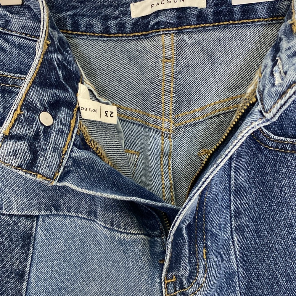 NWT Pacsun Eco Patchwork Boyfriend Jeans Size 23 - Picture 7 of 10